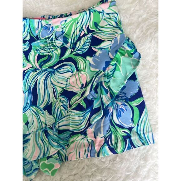Lilly Pulitzer Faye Skort - Picture 2 of 7